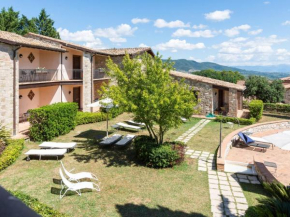 Regal Holiday Home in Collazzone with Sauna and Bar Collazzone